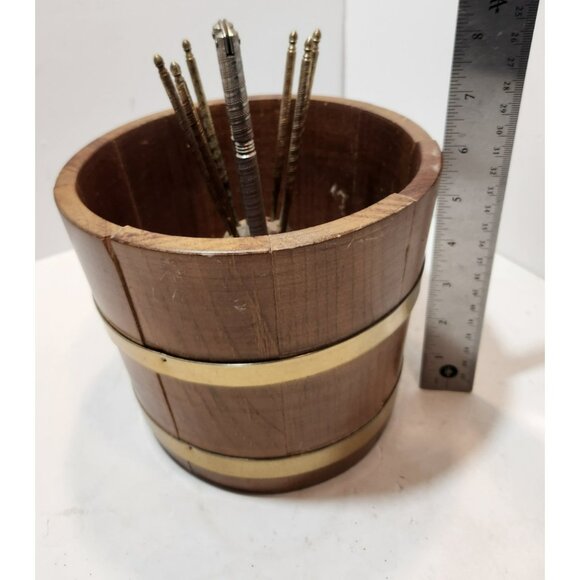 Vintage Basketville Putney Vermont Walnut Barrel and Nutcracker Pick Set - Picture 12 of 13